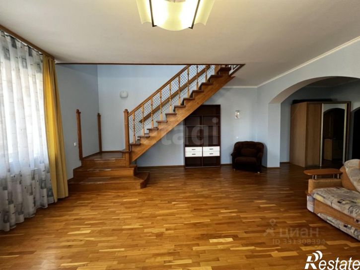 3-комн квартира ул Сакко, 5,  д. 5