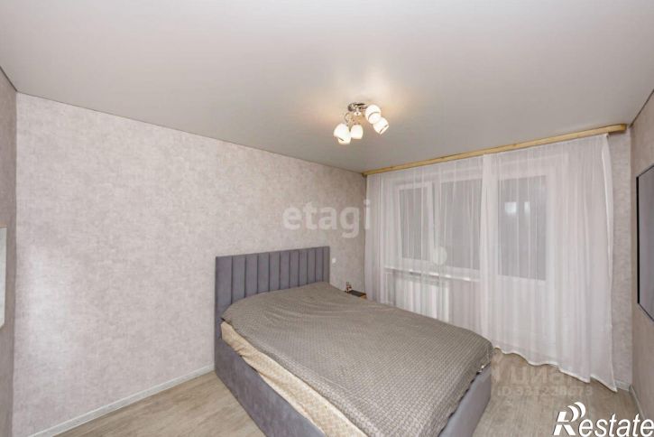 3-комн квартира улица Пермякова, 54,  д. 54