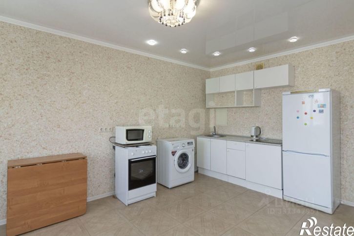 3-комн квартира Судоремонтная улица, 28,  д. 28
