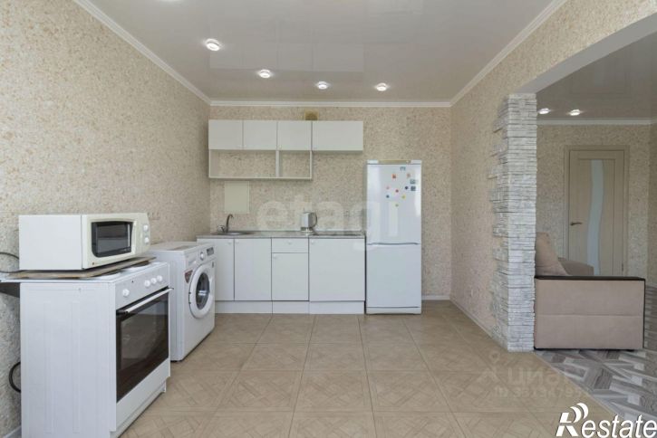 3-комн квартира Судоремонтная улица, 28,  д. 28