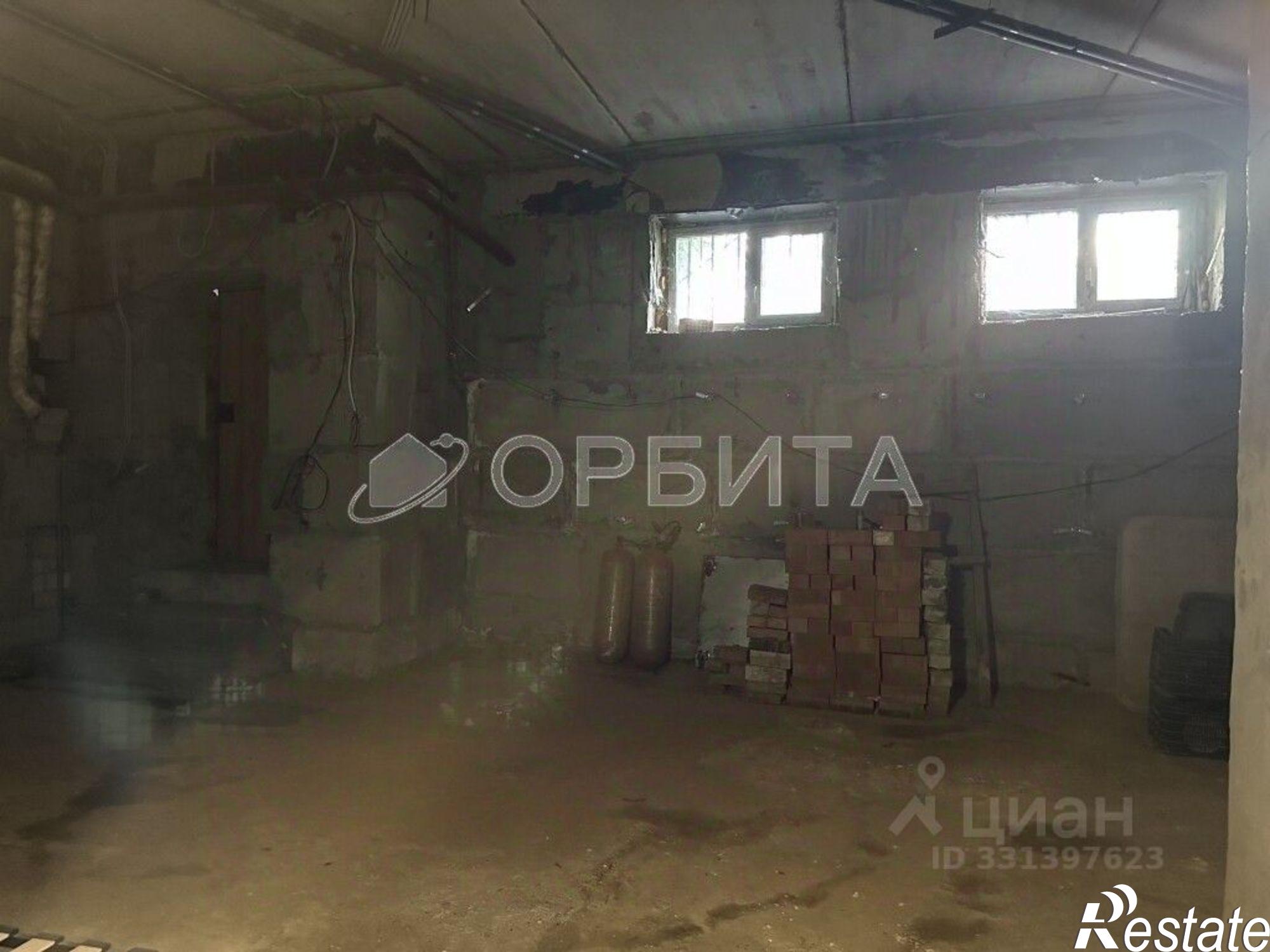 Купить торговое помещение за 5 956 770 рублей на ул Максима Горького, 10 1
