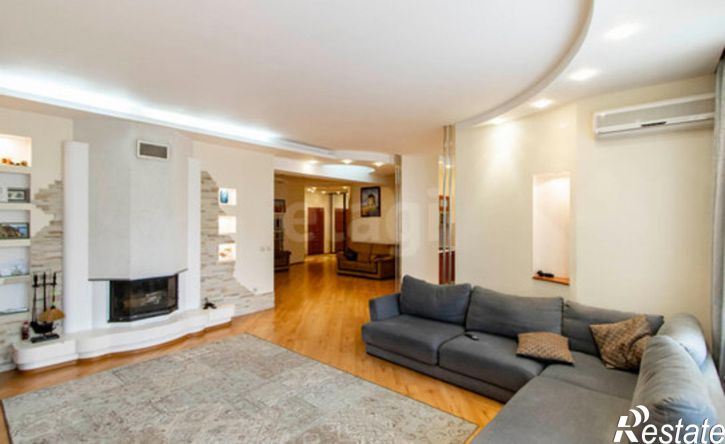 3-комн квартира ул Республики, 14,  д. 14