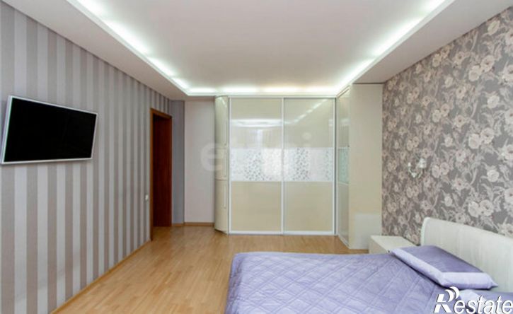 3-комн квартира ул Республики, 14,  д. 14