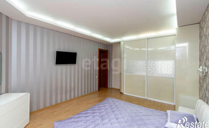 3-комн квартира ул Республики, 14,  д. 14