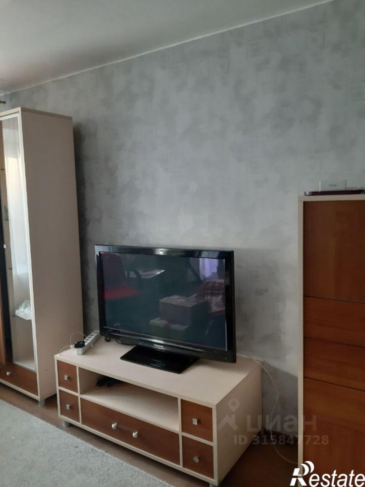 3-комн квартира улица Мельникайте, 101,  д. 101