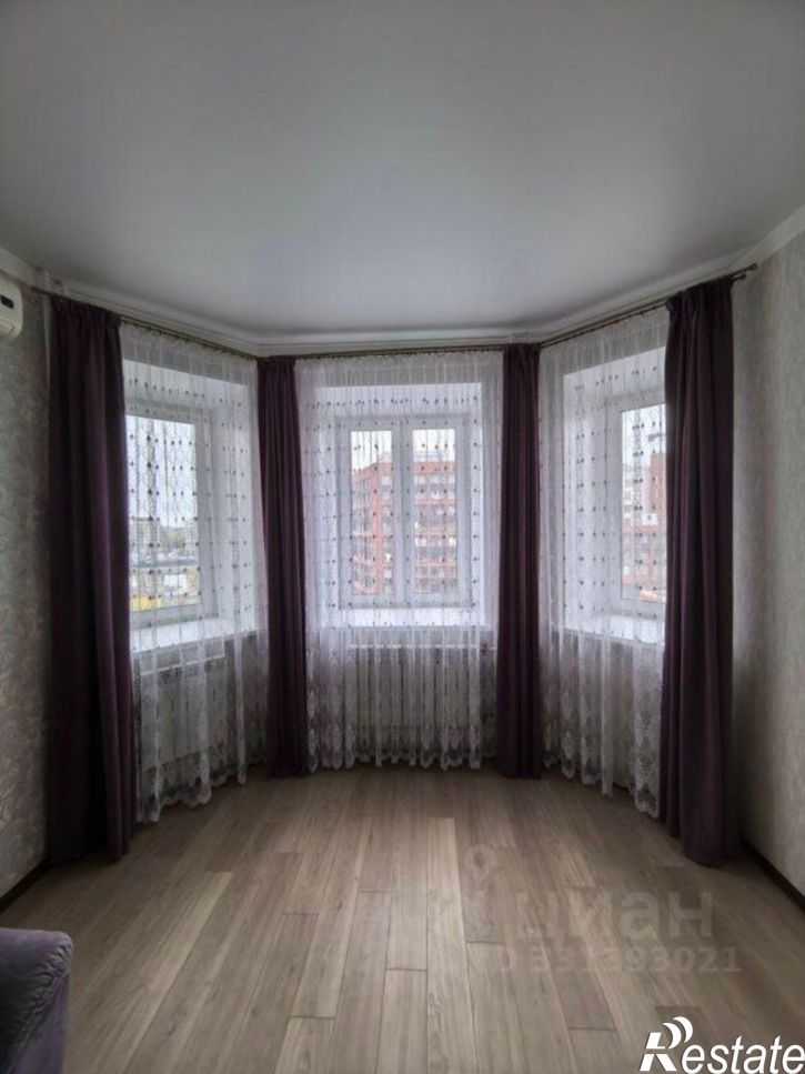 2-комн квартира улица Циолковского, 11,  д. 11