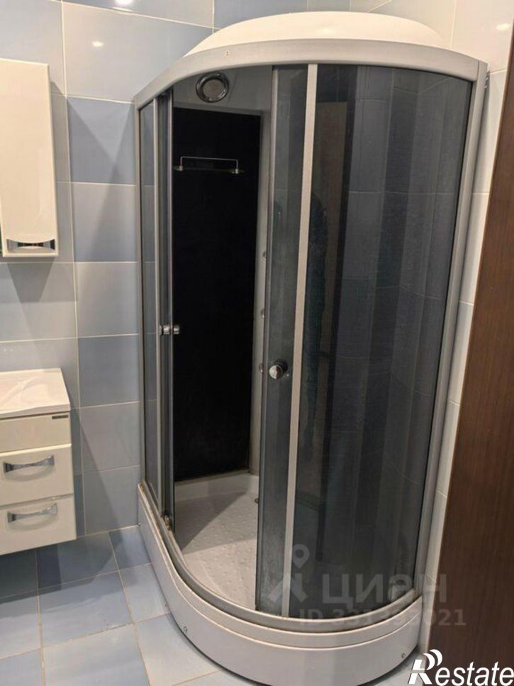 2-комн квартира улица Циолковского, 11,  д. 11