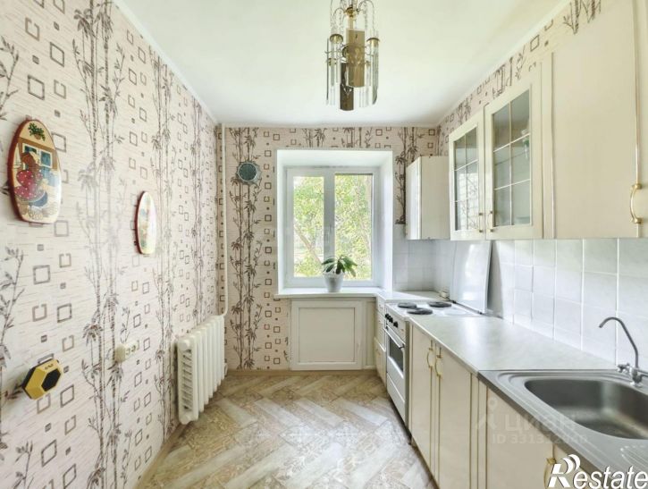3-комн квартира ул Ватутина, 18 1,  д. 18 1,  к. 1