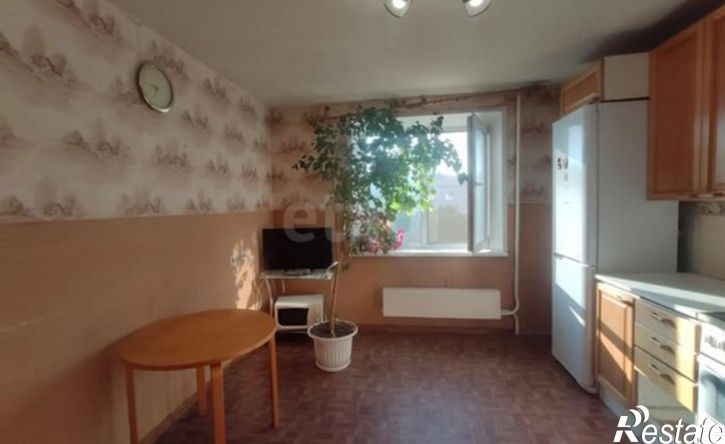 4-комн квартира улица Пржевальского, 35/2,  д. 35/2