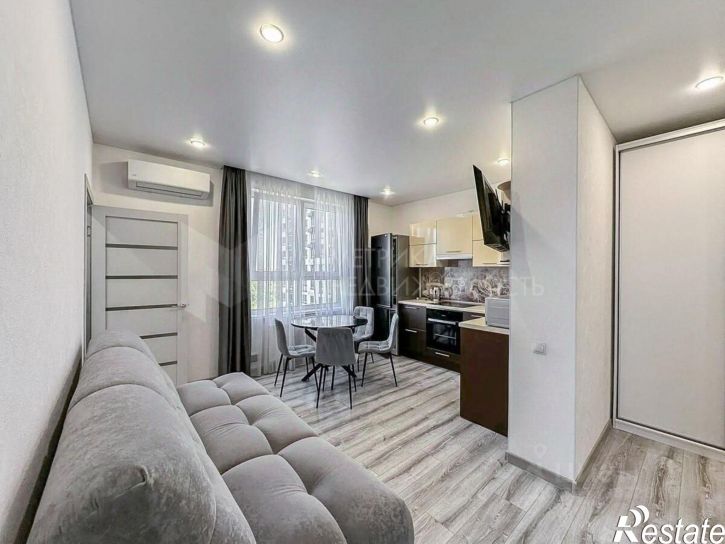2-комн квартира улица Павла Никольского, 10 к1,  д. 10 к1