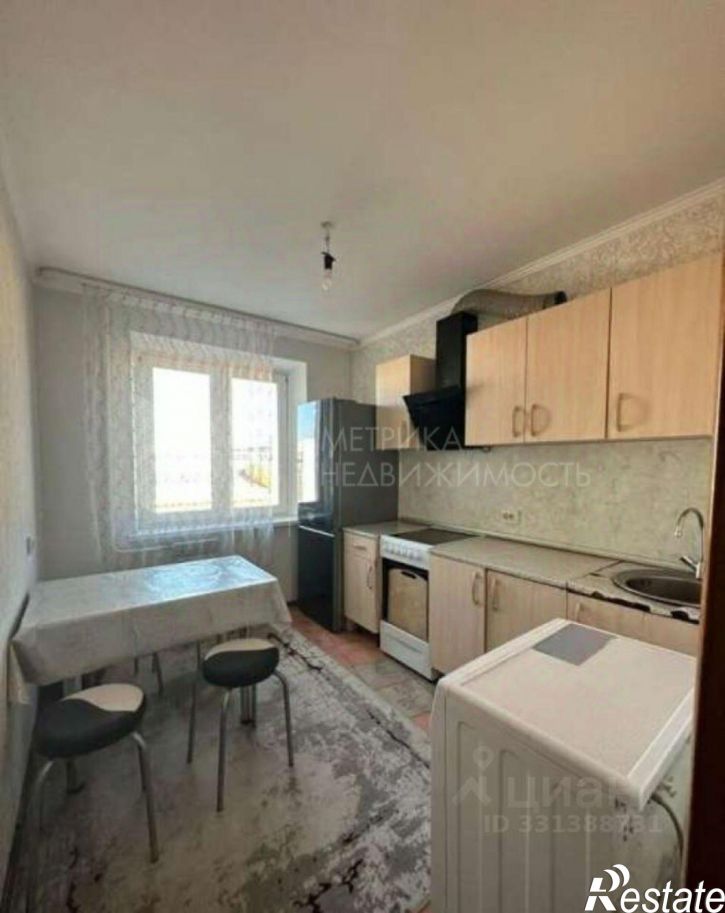 3-комн квартира улица Александра Логунова, 3,  д. 3