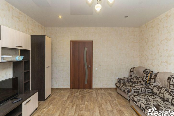 2-комн квартира ул Прокопия Артамонова, 8,  д. 8