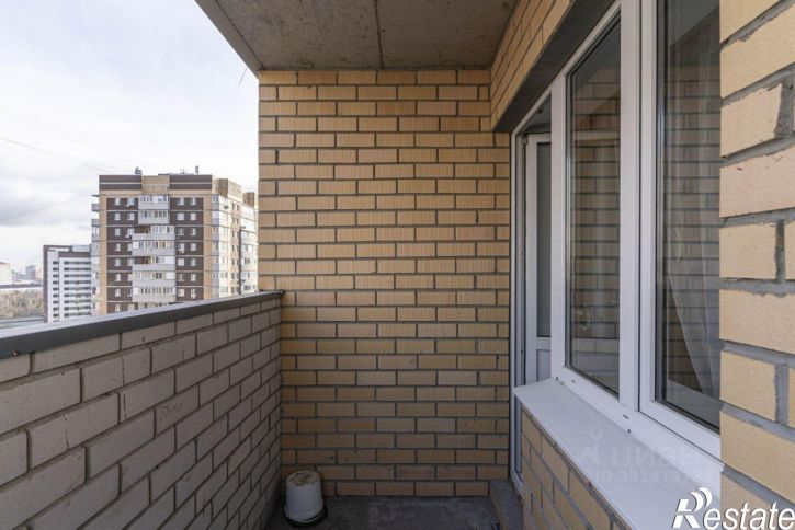 2-комн квартира ул Прокопия Артамонова, 8,  д. 8