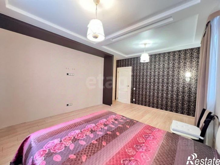 2-комн квартира ул Валерии Гнаровской, 10 3,  д. 10 3,  к. 3