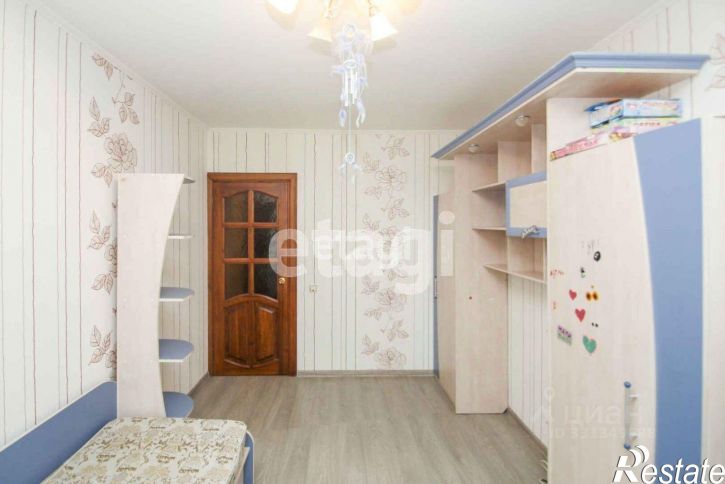 3-комн квартира ул Маршала Захарова, 11,  д. 11