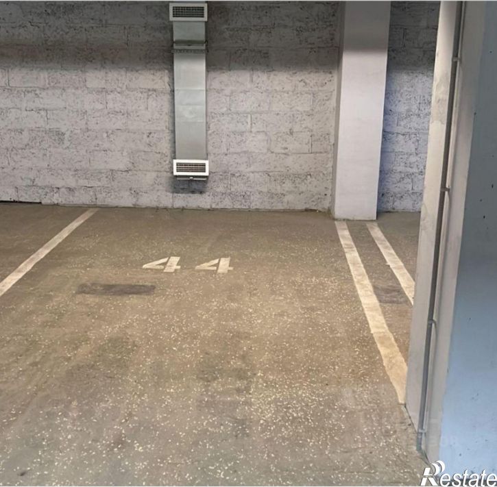 Гараж/парковка Профсоюзная улица, 63 с1,  д. 63 с1