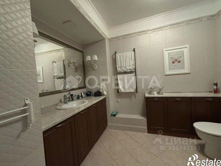 4-комн квартира улица Челюскинцев, 29,  д. 29