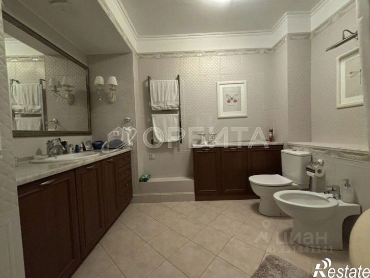 4-комн квартира улица Челюскинцев, 29,  д. 29
