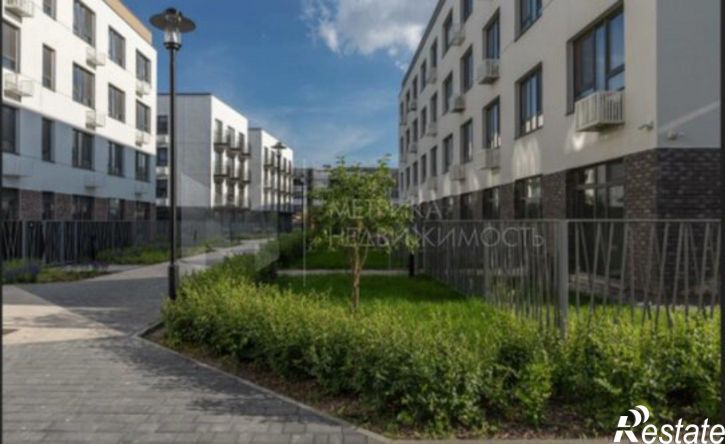 2-комн квартира ул Сергея Свиридова, 11 2,  д. 11 2,  к. 2