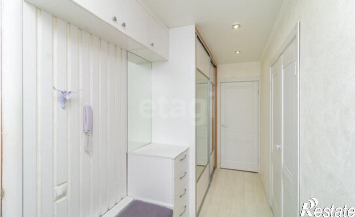 2-комн квартира улица Ватутина, 51,  д. 51