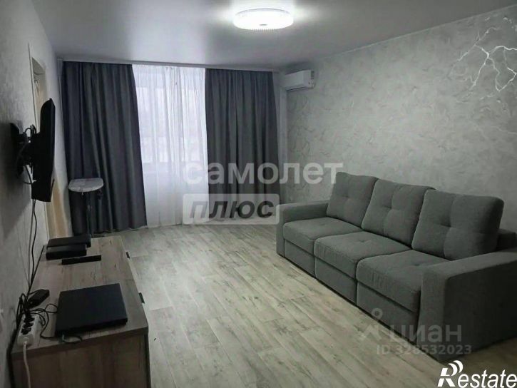 1-комн квартира улица Александра Митинского, 4,  д. 4