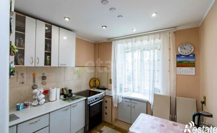 4-комн квартира Харьковская улица, 48,  д. 48