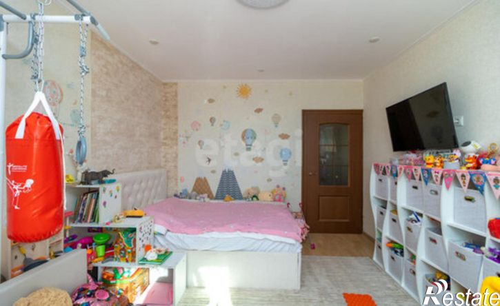 3-комн квартира Солнечный пр-д, 7,  д. 7