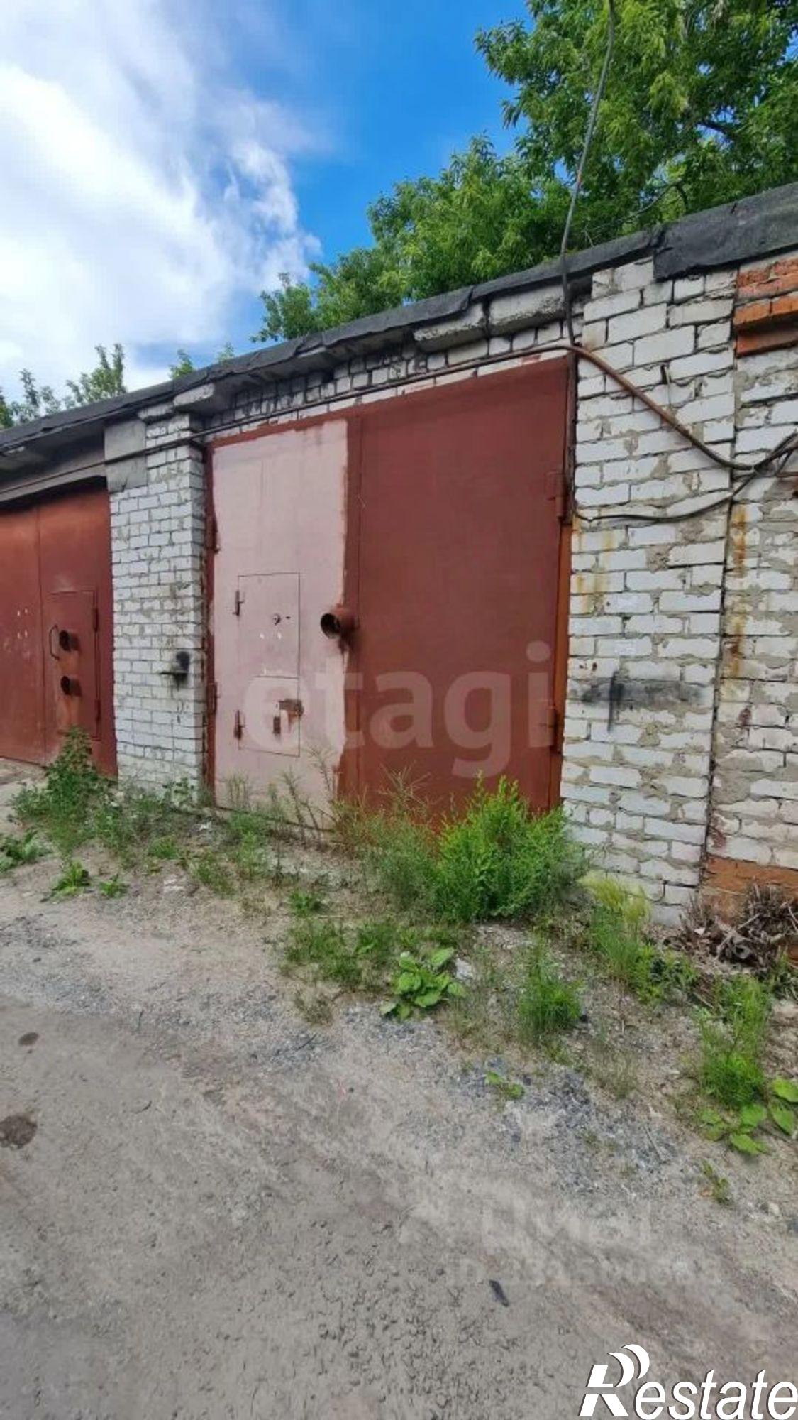 Купить гараж, место в паркинге за 1 100 010 рублей на ул Пристанская, 17