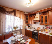 2-комн, 96кв м, этаж 3/9 ул Сургутская, 11 4