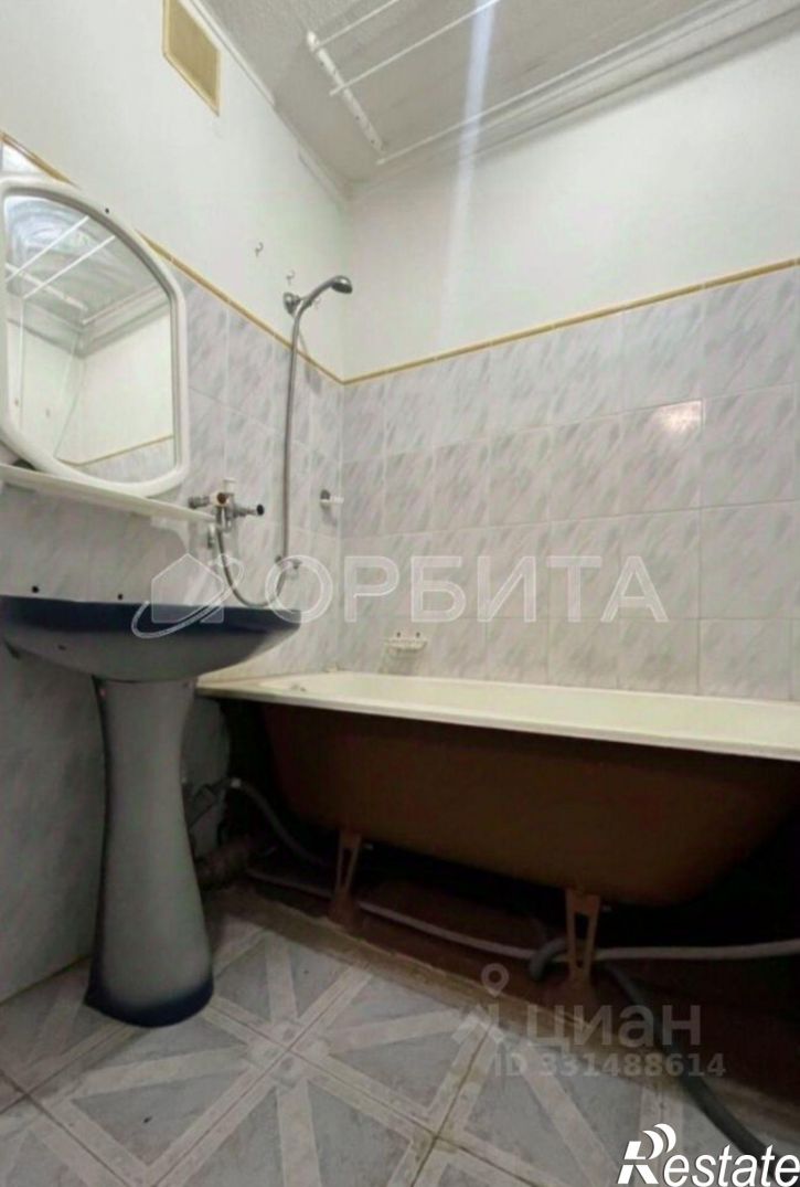 2-комн квартира ул Домостроителей, 16 3,  д. 16 3,  к. 3