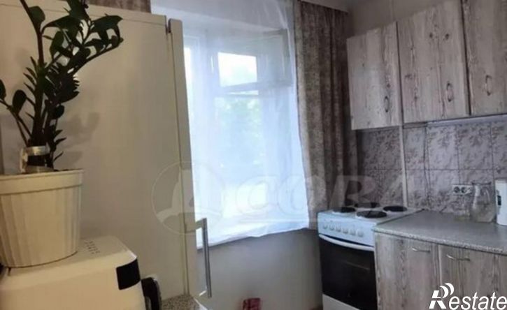 4-комн квартира ул Таврическая, 6,  д. 6