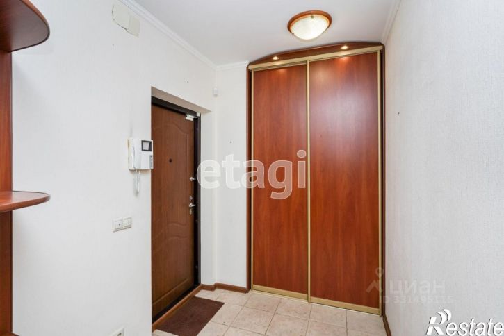 3-комн квартира ул Максима Горького, 68 1,  д. 68 1,  к. 1