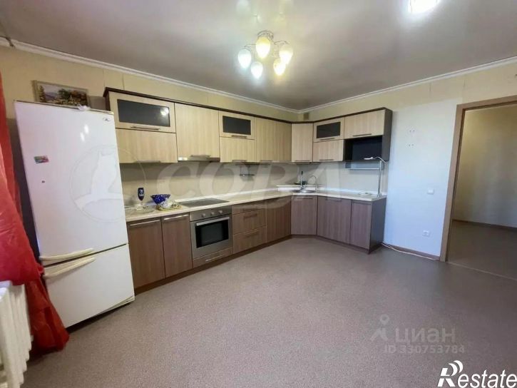 3-комн квартира ул Энергостроителей, 23,  д. 23