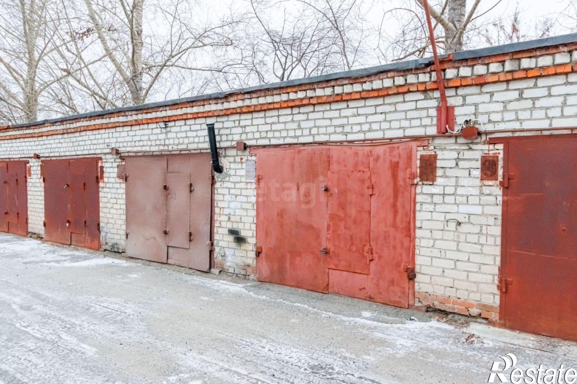 Купить гараж, место в паркинге за 919 368 рублей на ул Волгоградская, 117