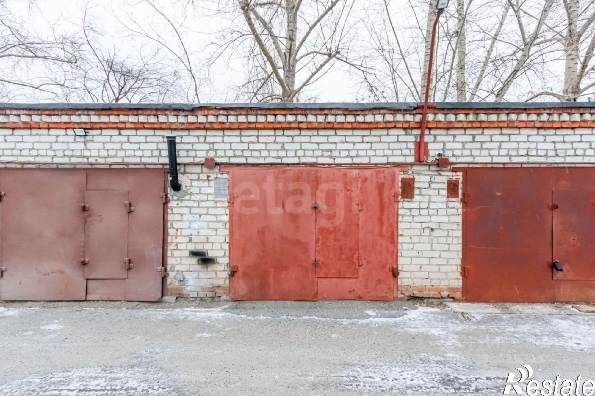 Купить гараж, место в паркинге за 919 368 рублей на ул Волгоградская, 117