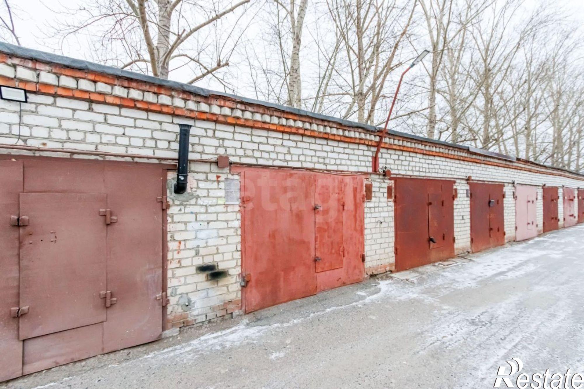 Купить гараж, место в паркинге за 919 368 рублей на ул Волгоградская, 117