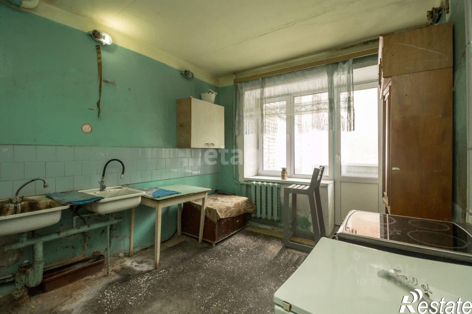 Купить комнату за 1 060 000 рублей на улица Республики, 218