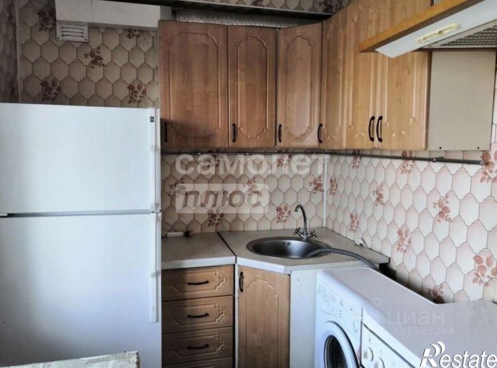 2-комн квартира улица Ивана Крылова, 21Г,  д. 21Г