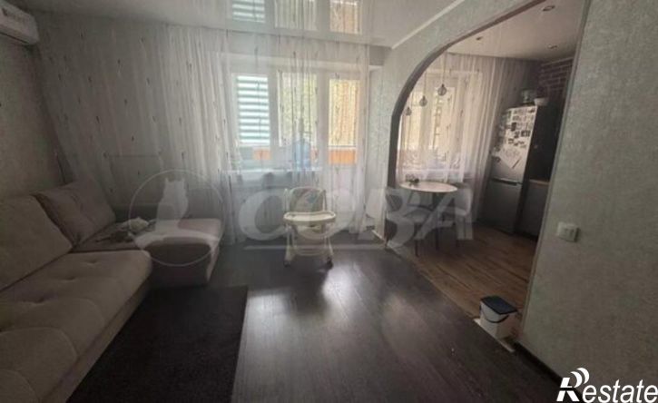 4-комн квартира ул Домостроителей, 4,  д. 4