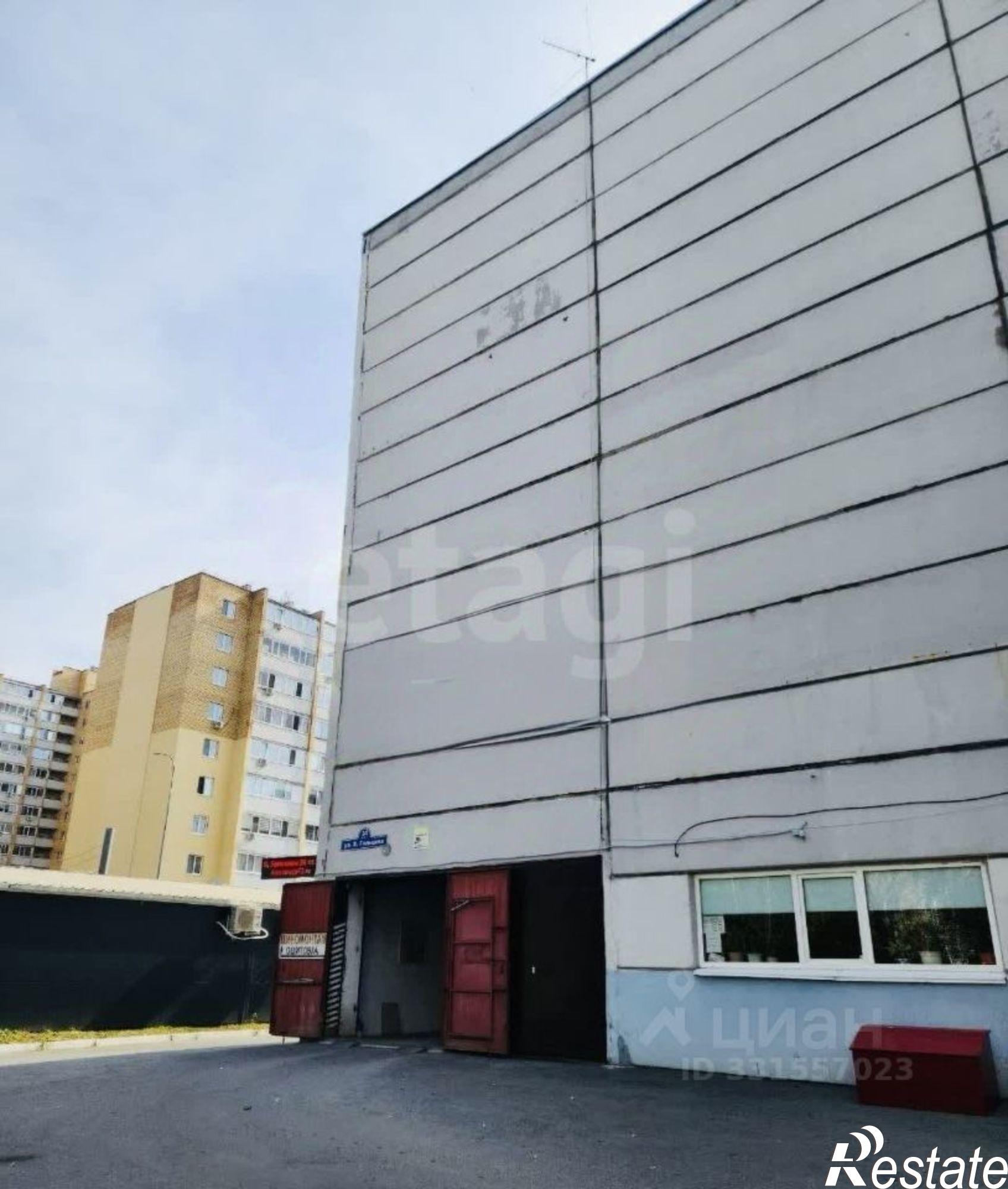 Купить гараж, место в паркинге за 2 083 980 рублей на ул Василия Гольцова, 34 1