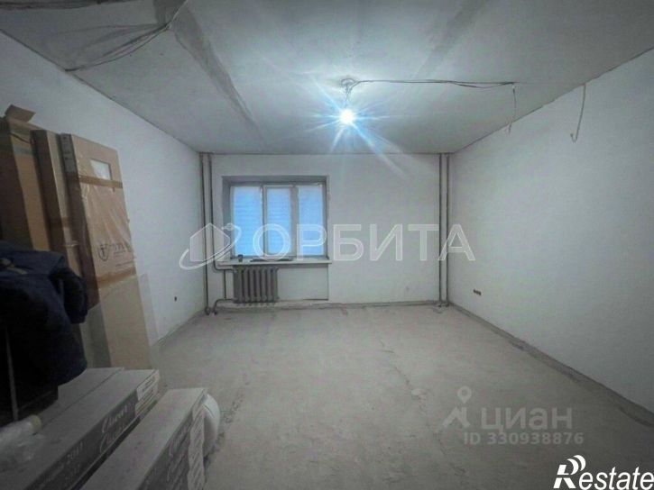 3-комн квартира ул Беляева, 33,  д. 33