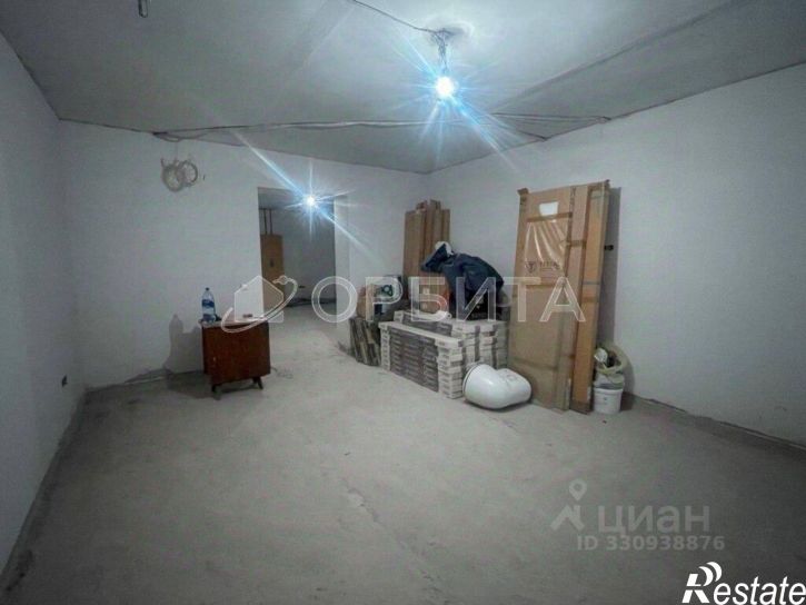3-комн квартира ул Беляева, 33,  д. 33