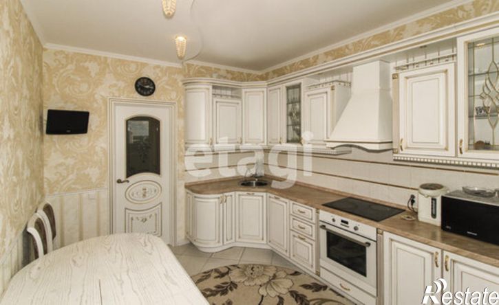 3-комн квартира ул Таврическая, 9 2,  д. 9 2,  к. 2