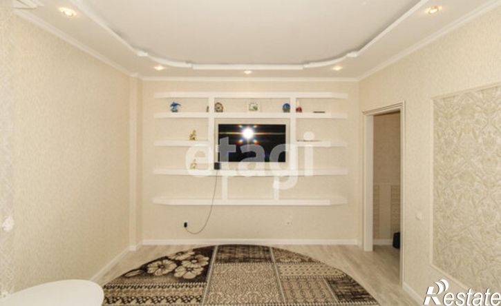 3-комн квартира ул Таврическая, 9 2,  д. 9 2,  к. 2
