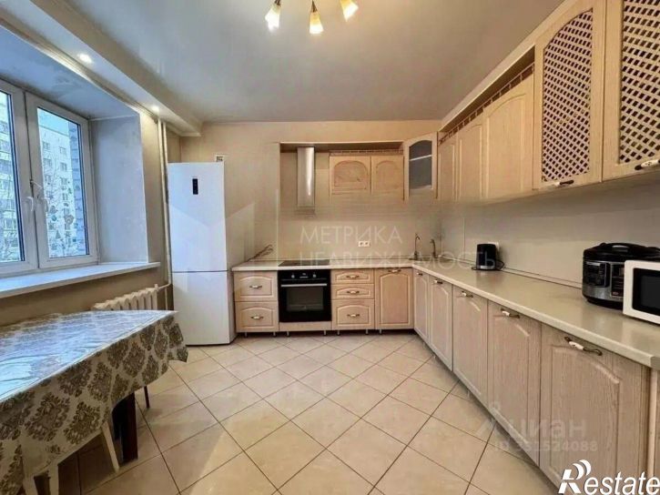 3-комн квартира улица Карла Маркса, 8,  д. 8