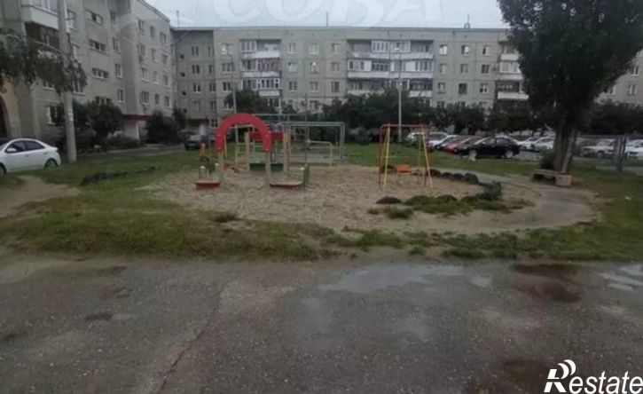 2-комн квартира улица Домостроителей, 16,  д. 16