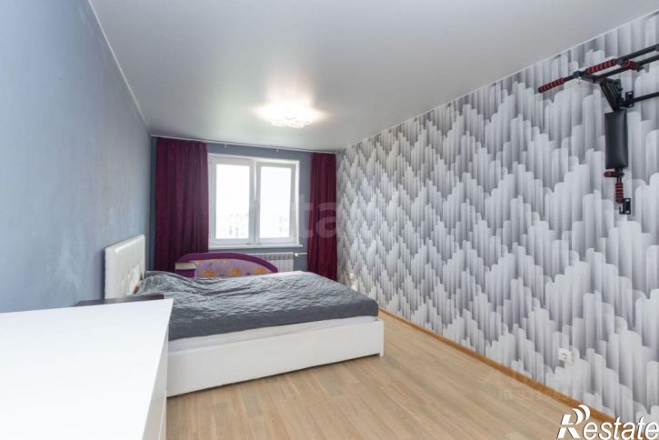 3-комн квартира улица Домостроителей, 14 к1,  д. 14 к1