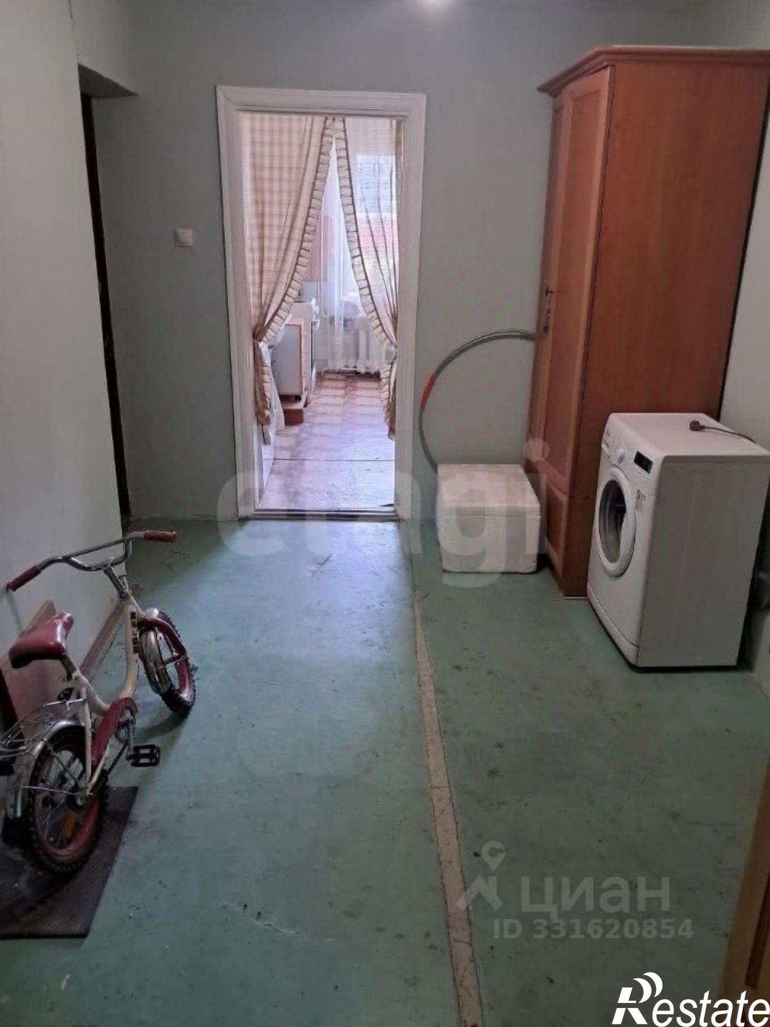 Купить комнату за 980 000 рублей на улица Республики, 229