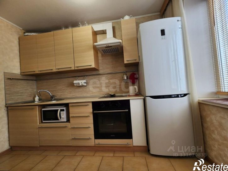 3-комн квартира Широтная улица, 21,  д. 21