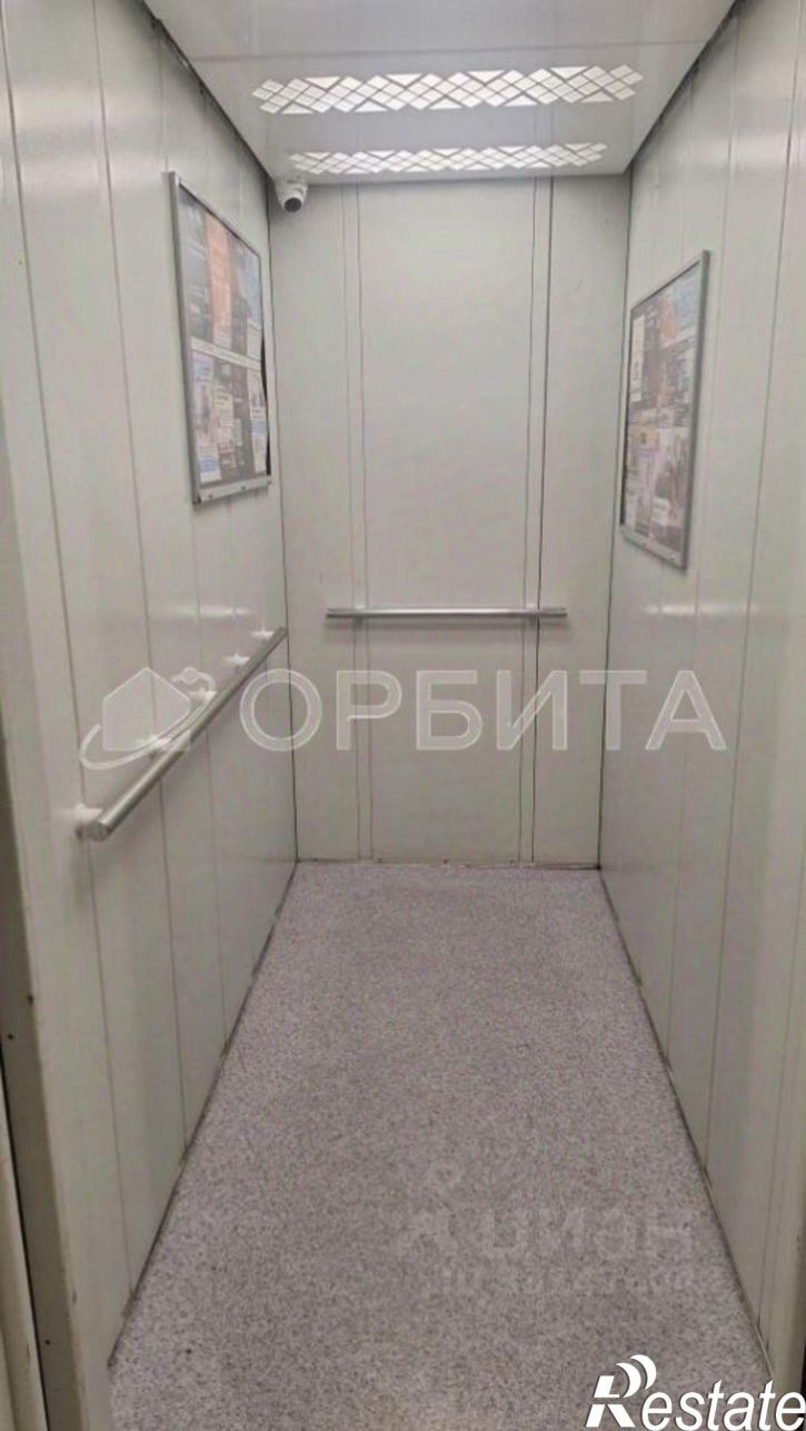 2-комн квартира улица Избышева, 8,  д. 8